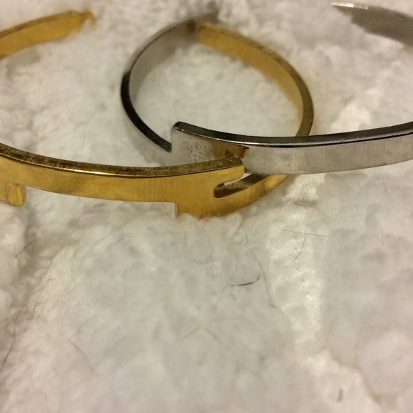 Avon "Counterparts" Interlocking Silver'Gold Cuffs - Picture 3 of 5